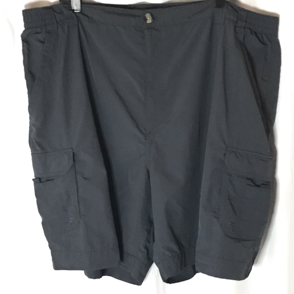 Clear Water cargo shorts XXL